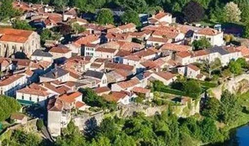 阿里回乡建别墅为什么一定要选专业乡墅公司